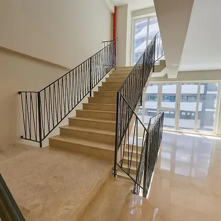 Apartmanhotel C55 - In Alezzi Odyssey Pool & Mamaia Nord 3*