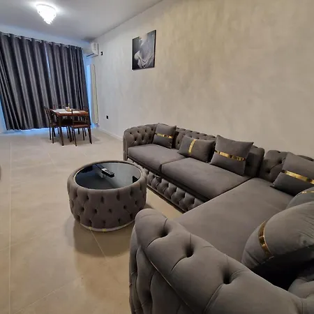 C55 - In Alezzi Odyssey Pool & Mamaia Nord Apartmanhotel 3*