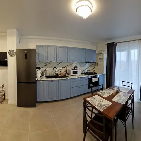 Alz Pool & Spa Resort - Aparthotel C55 3* Navodari